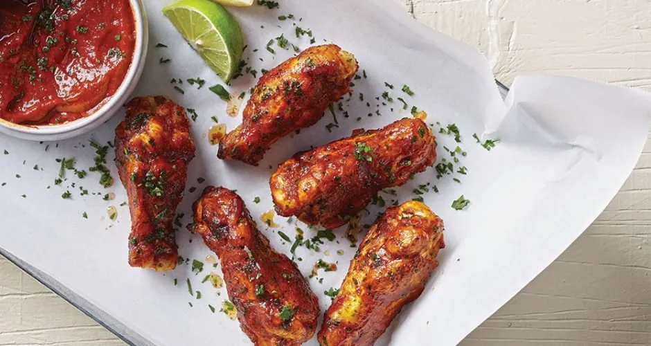 Alitas de pollo con salsa del chef